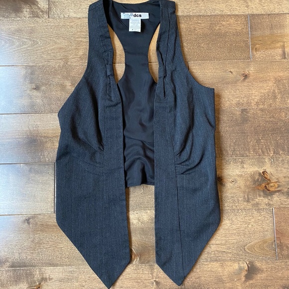 Bolero - Picture 1 of 3